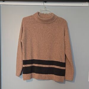 JCPenney Women's Tan and Black Sweater